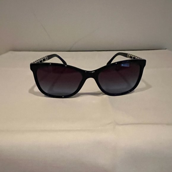 ***SOLD***Authentic CHANEL Sunglasses - Picture 2 of 6